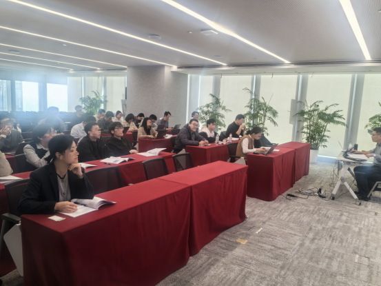 上海某保险公司：MPP分布式数据库原理及应用培训-成功案例3975.png